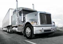 Trattori stradali International 9900i 124 Low-Roof Sleeper Cummins ISX15