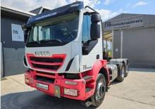 Trattori stradali Iveco TRAKKER AD440T45