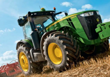 Trattrice agricola cingolati John Deere 8360 RT