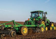 Trattrice agricola cingolati John Deere 8RX 370 