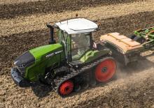 Trattrice agricola cingolati Fendt 943 Vario MT