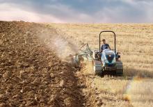 Trattrice agricola cingolati New Holland TK4.100N