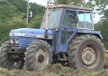 Trattrici agricole - trazione a 4 ruote Leyland 472
