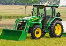 Trattrici agricole - trazione a 4 ruote John Deere 5083E