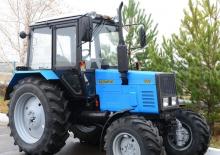 Trattrici agricole - trazione a 4 ruote Belarus 892 DT