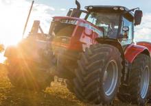Trattrici agricole - trazione a 4 ruote Massey Ferguson MF 7720 S