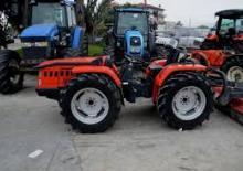 Trattrici agricole - trazione a 4 ruote Carraro Supertigre 7500