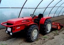 Trattrici agricole - trazione a 4 ruote Carraro Tigrone 4300 A