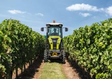 Trattrici agricole - trazione a 4 ruote Claas Nexos 210 VL