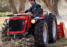 Trattrici agricole - trazione a 4 ruote Carraro TGF 9900