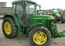 Trattori con trazione 2D John Deere 6010 SE