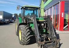 Trattori con trazione 2D John Deere 6410 SE