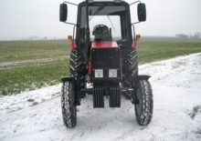 Trattori con trazione 2D Belarus 800