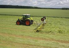 Trattrici agricole - trazione a 4 ruote Claas Arion 410