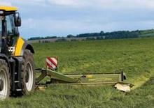 Trattrici agricole - trazione a 4 ruote JCB Fastrac 8250