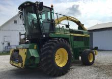 Trinciapaglia - trazione a 2 ruote John Deere 6650