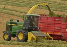 Trinciapaglia - trazione a 2 ruote John Deere 6810