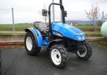 Veicoli comunali multiuso diesel New Holland T 3010 (101)