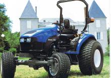 Veicoli comunali multiuso diesel New Holland TC 18 D