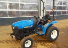 Veicoli comunali multiuso diesel New Holland TC 21 D