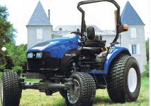 Veicoli comunali multiuso diesel New Holland TC 27 D