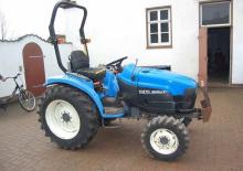 Veicoli comunali multiuso diesel New Holland TC 27 D
