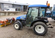 Veicoli comunali multiuso diesel New Holland TCE 55