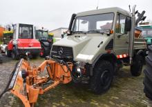 Veicoli comunali multiuso diesel Unimog U 90