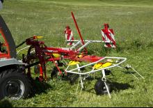 Voltafieni rotativi Pöttinger AlpinHit 4.4 N