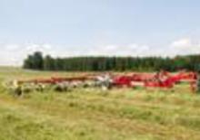 Voltafieni rotativi Pöttinger Hit 12.14 T