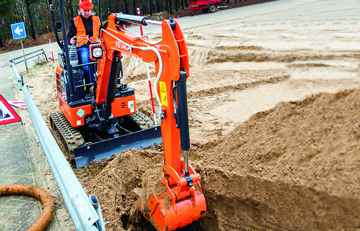 Specifiche escavatgori Hitachi ZX19U-5 (2015 - 2018) | Pale