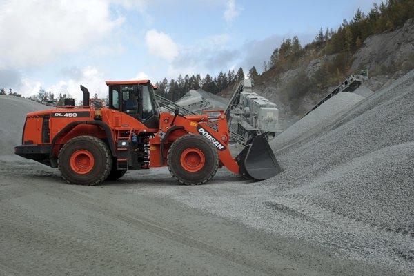 Doosan DL 450 Scheda tecnica & Caratteristiche (2009-2013) pala gommata articolata Pale-gommate-dl-450-doosan(14)